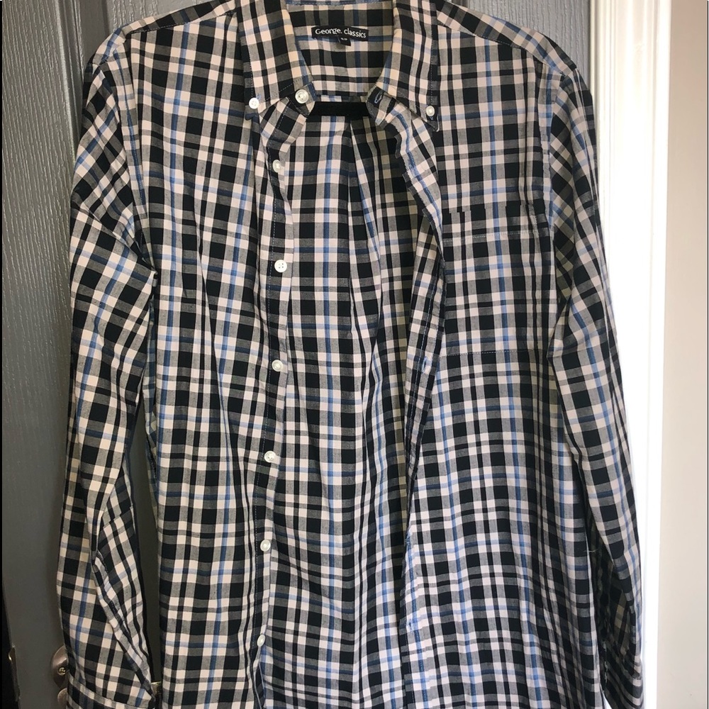 Men’s Great plaid.  Two men’s button down shirts. Great doe work or casual days.